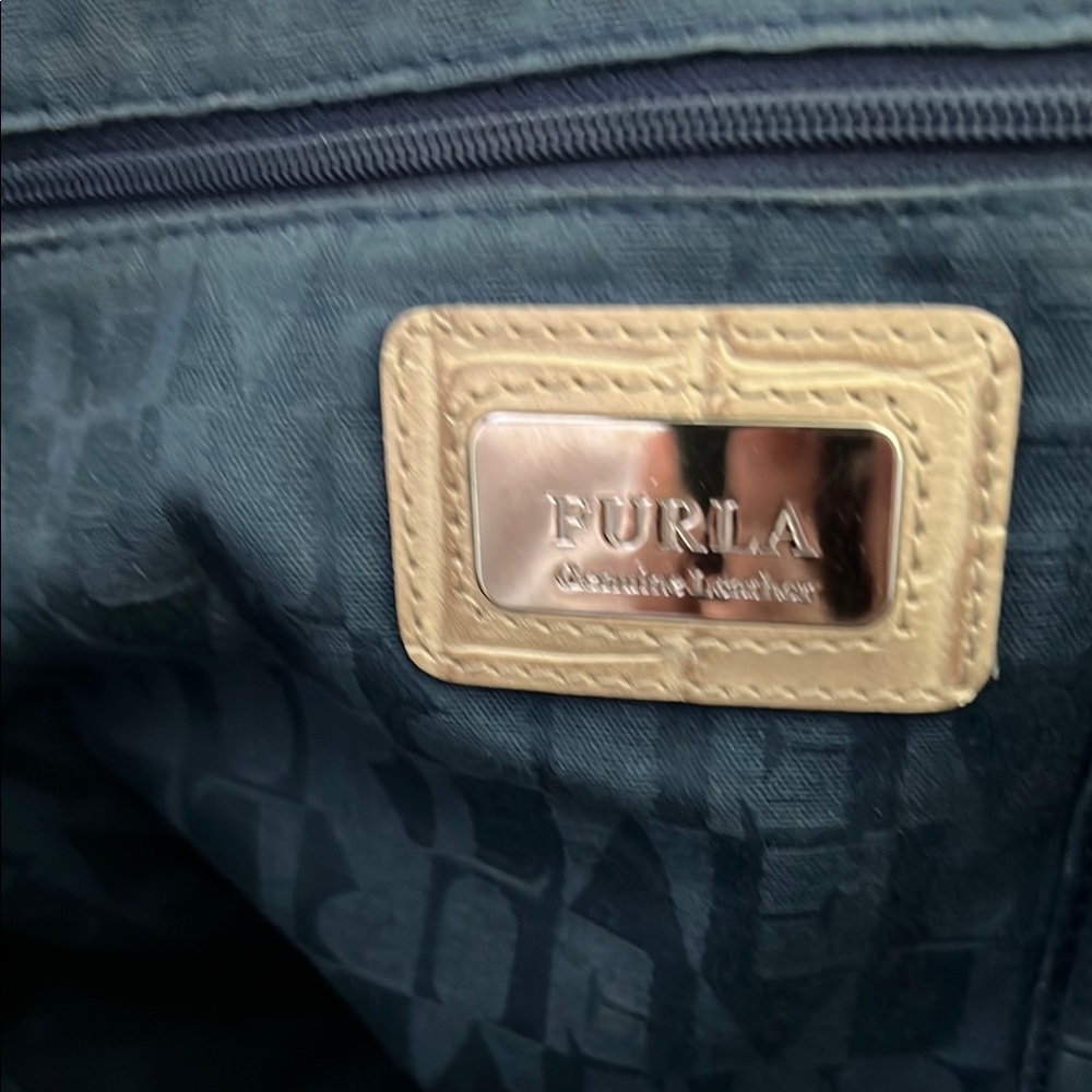 Furla Tan Croc-Embossed Women's Bag - Picture 5 of 14